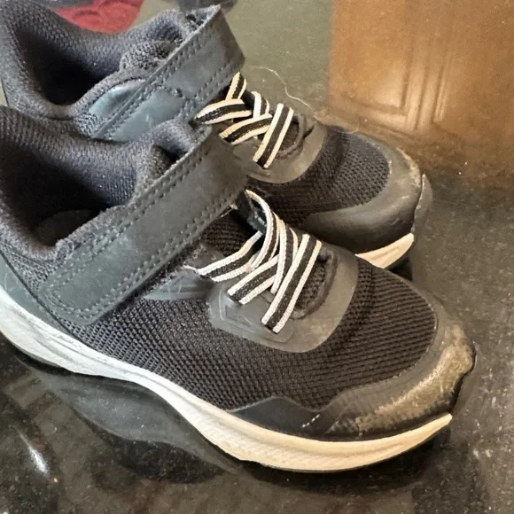 Athletic Works Toddler Boys Mesh Jogger Sneakers - Picture 10 of 13